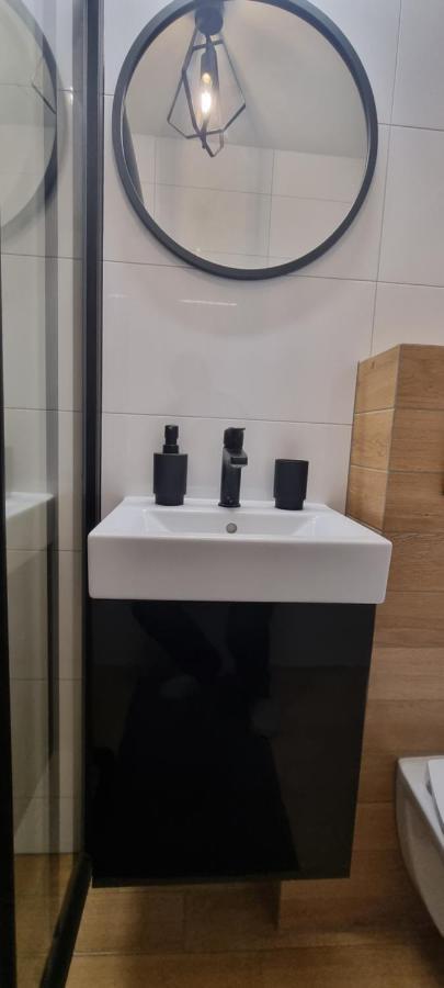 Apartament Zabcia - Przy Skm Zabianka Kolo Sopotu 格但斯克 外观 照片